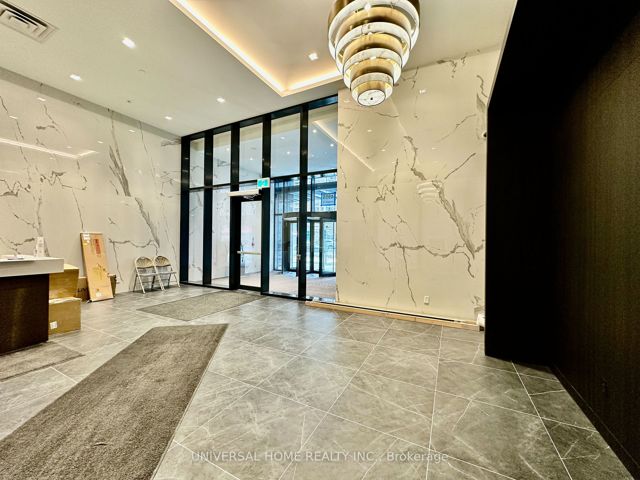 3020 - 4955 yonge St