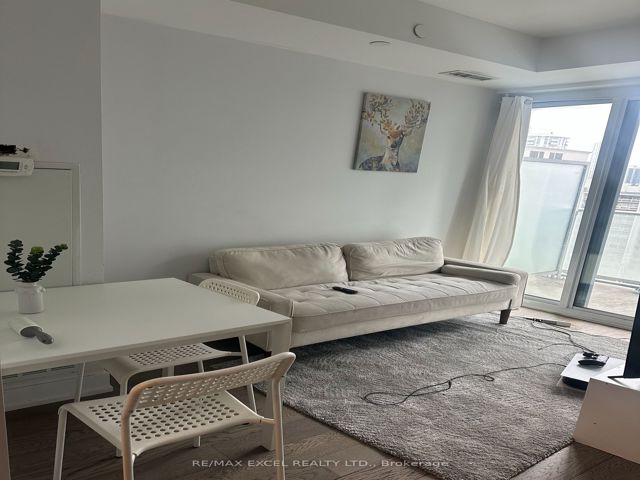 1708 - 7 Grenville St