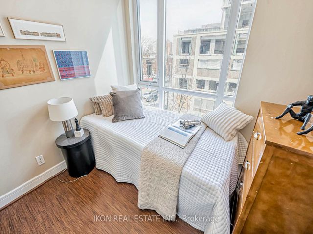 406 - 116 George St