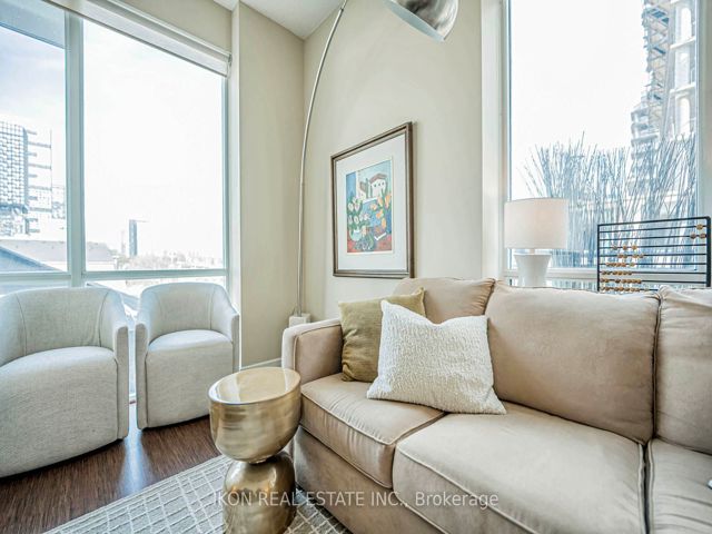 406 - 116 George St