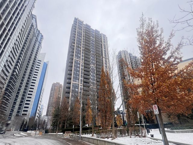 2812 - 155 Beecroft Rd