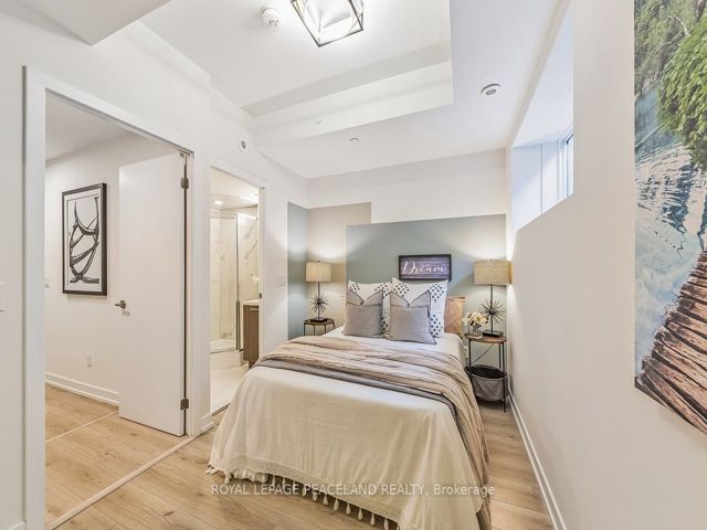 15 - 266 Finch Ave E