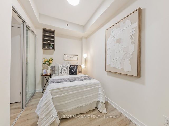 15 - 266 Finch Ave E