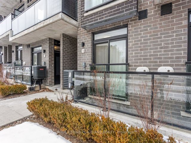 15 - 266 Finch Ave E