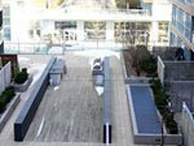 642 - 151 Dan Leckie Way