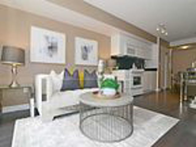 642 - 151 Dan Leckie Way