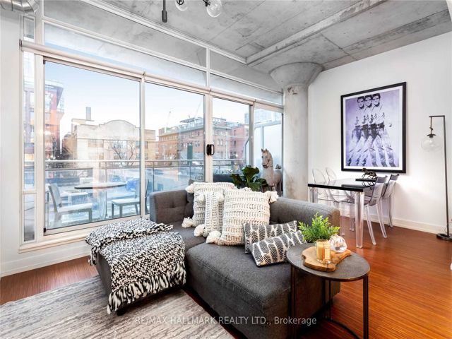 311 - 66 Portland St