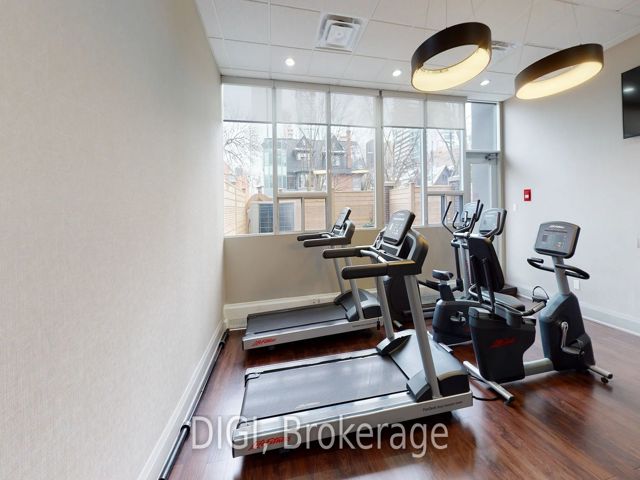 701 - 50 Price Arthur Ave