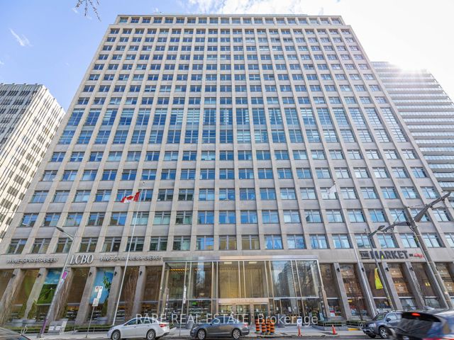 904 - 111 St. Clair Ave W