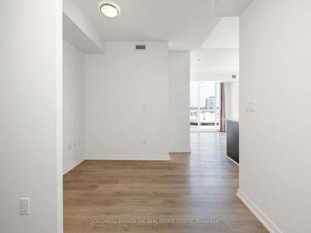 612 - 70 Forest Manor Rd