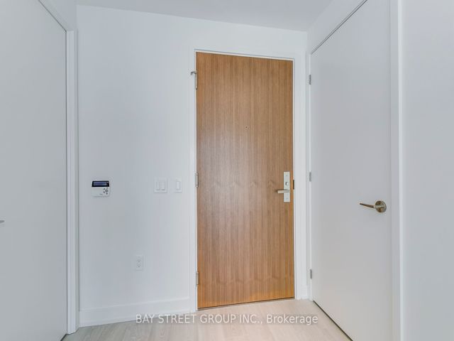 624 - 15 Queens Quay E