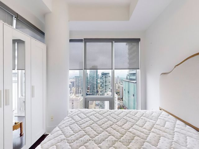 3607 - 65 St Mary St