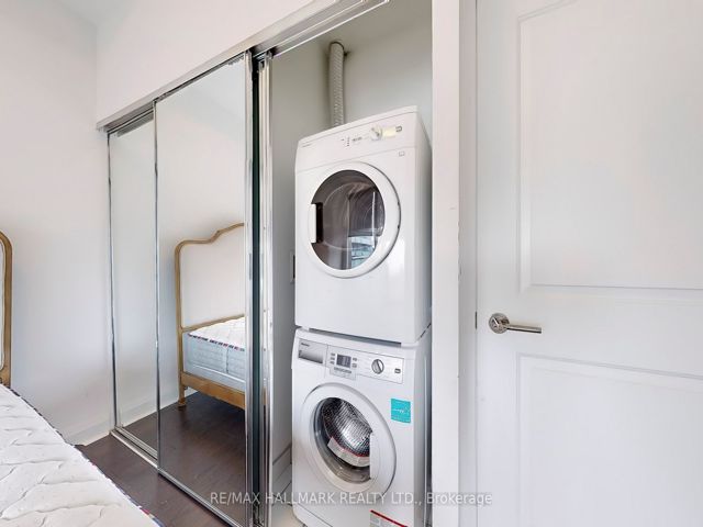 3607 - 65 St Mary St