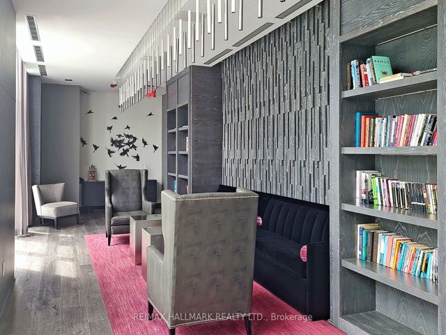 3607 - 65 St Mary St