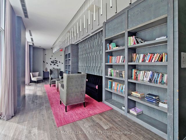 3607 - 65 St Mary St