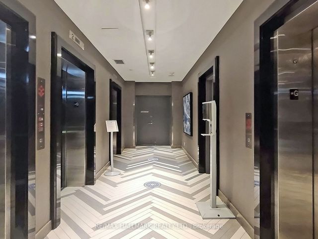 3607 - 65 St Mary St