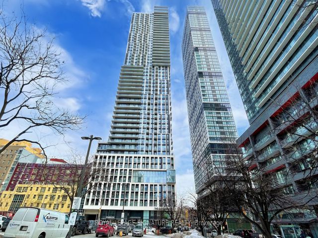 4304 - 251 Jarvis St