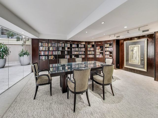512 - 2727 Yonge St N