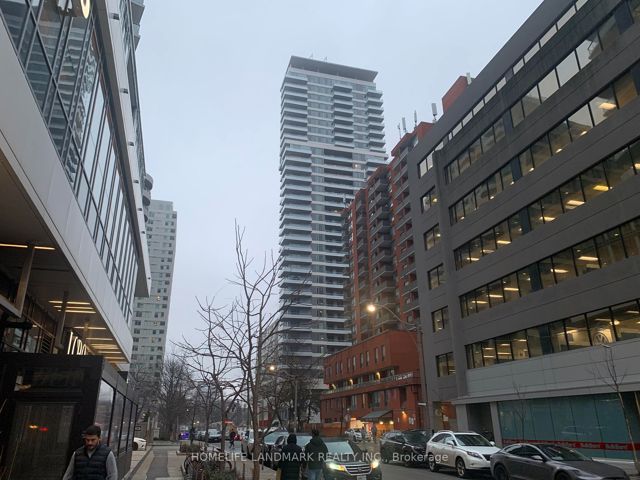 2311 - 50 Dunfield Ave