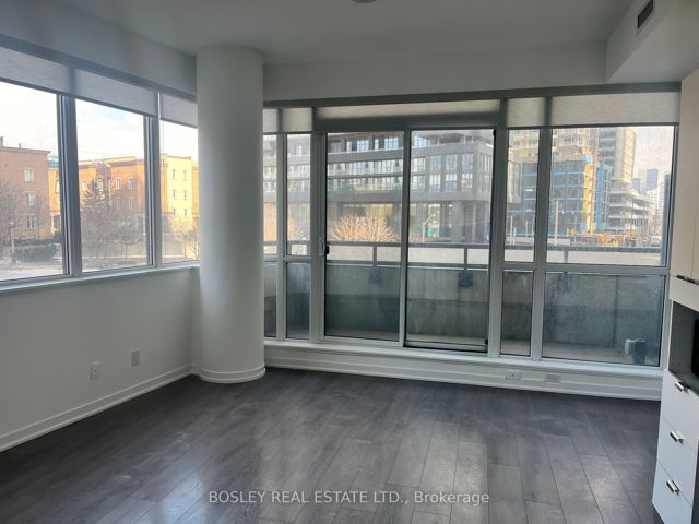 207 - 51 East Liberty St