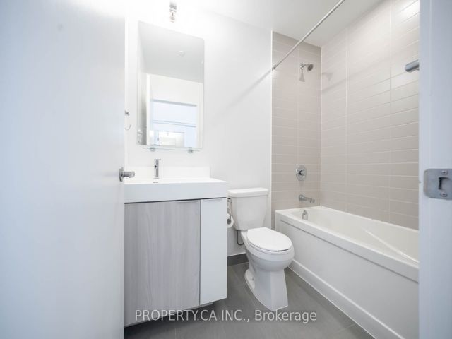 612 - 20 Tubman Ave