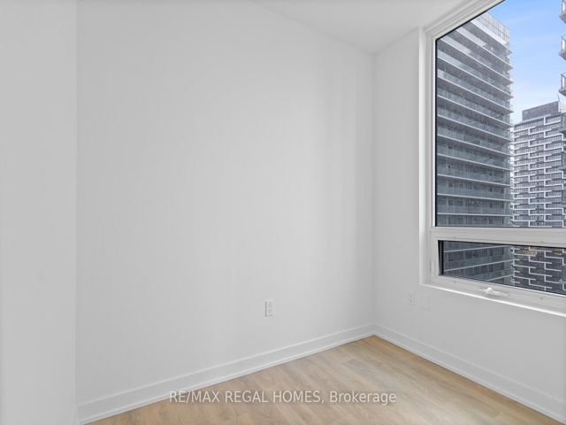 2504 - 117 Broadway Ave