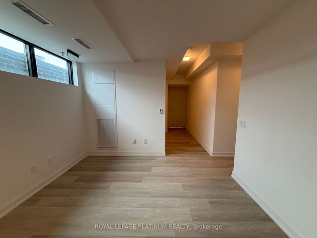 210 - 28 Eastern Ave