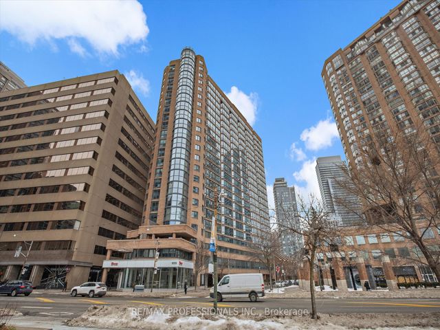 709 - 1055 Bay St