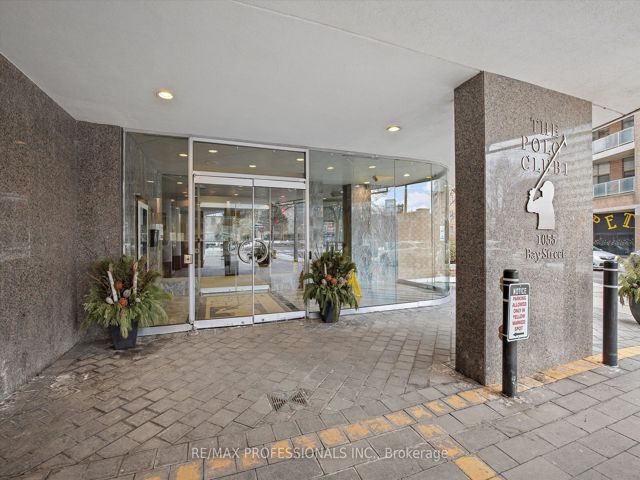 709 - 1055 Bay St