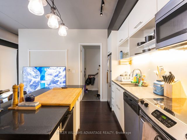 TH 2 - 47 Lower River St