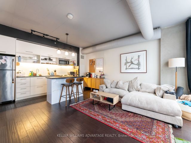 TH 2 - 47 Lower River St