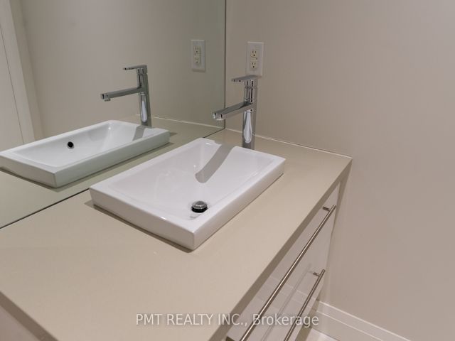 112 - 399 Spring Garden Ave