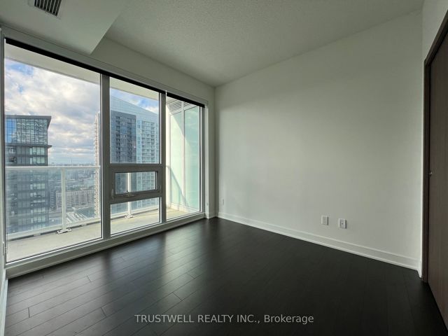 3309 - 17 Bathurst St