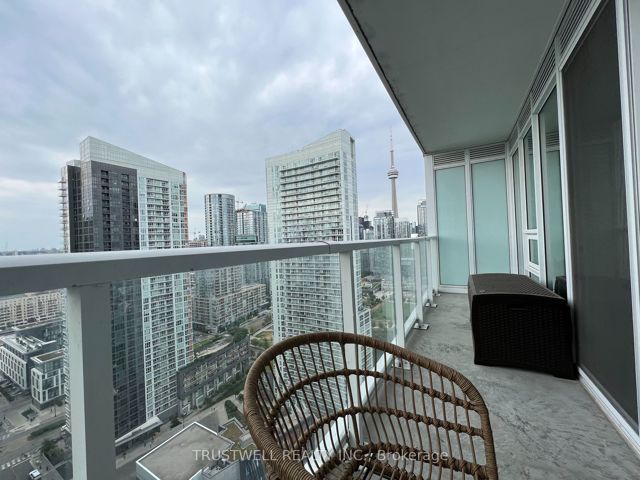3309 - 17 Bathurst St