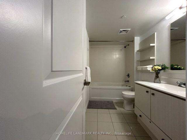 1612 - 275 Yorkland Rd