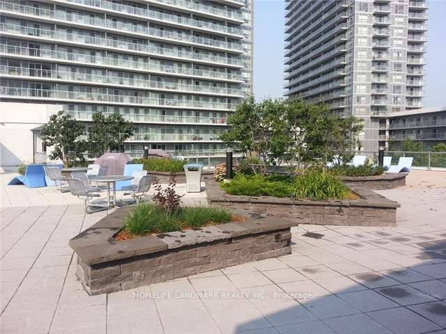 1612 - 275 Yorkland Rd