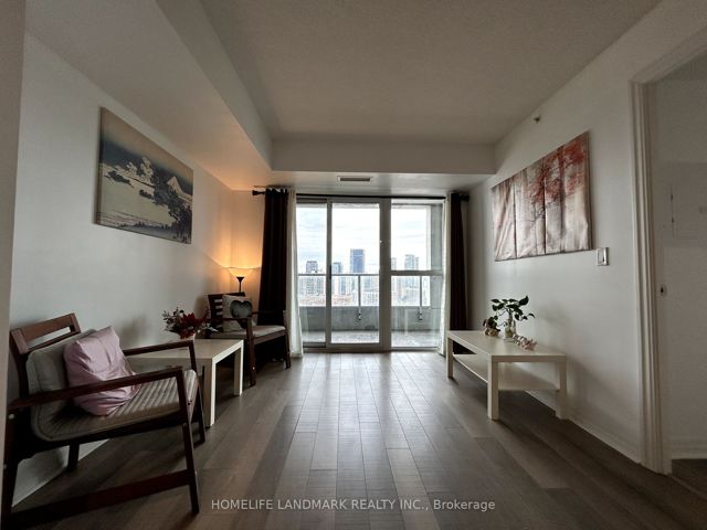 1612 - 275 Yorkland Rd