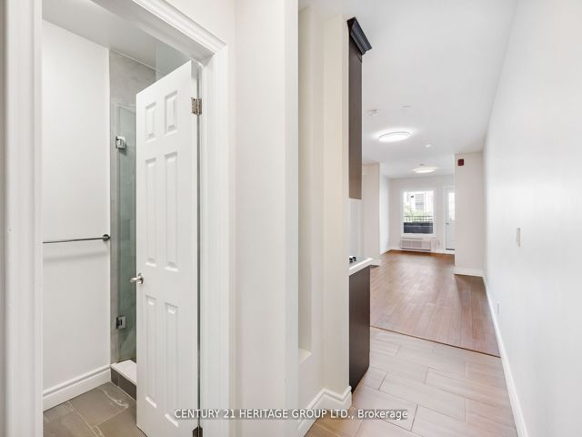 509 - 302 Spadina Ave
