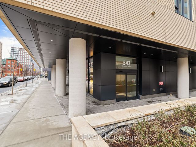 522 - 543 Richmond St W