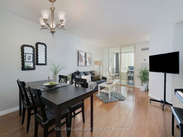 1203 - 7 Bishop Ave