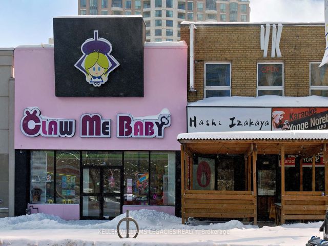 1203 - 7 Bishop Ave