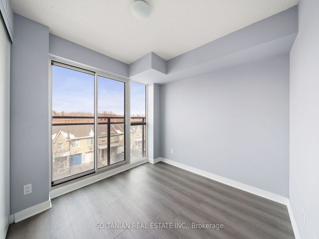 428 - 120 Dallimore Circ