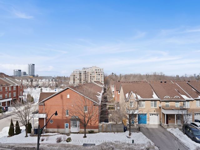 428 - 120 Dallimore Circ