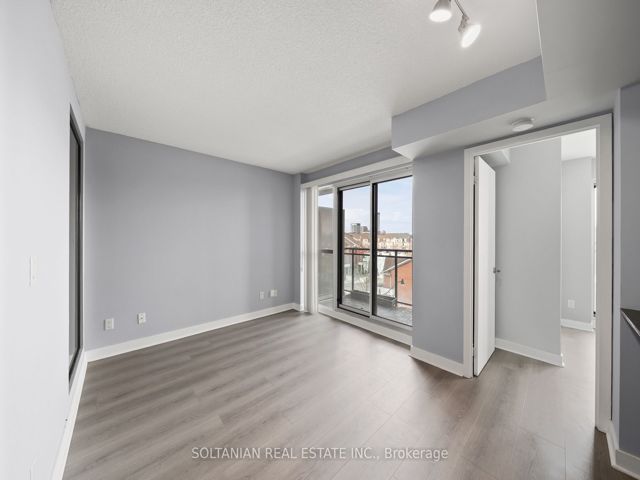 428 - 120 Dallimore Circ