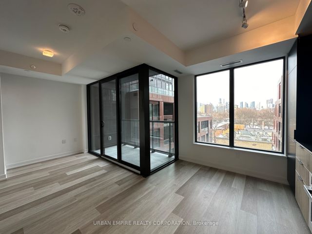 536 - 28 Eastern Ave