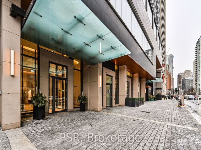 4409 - 395 Bloor St E