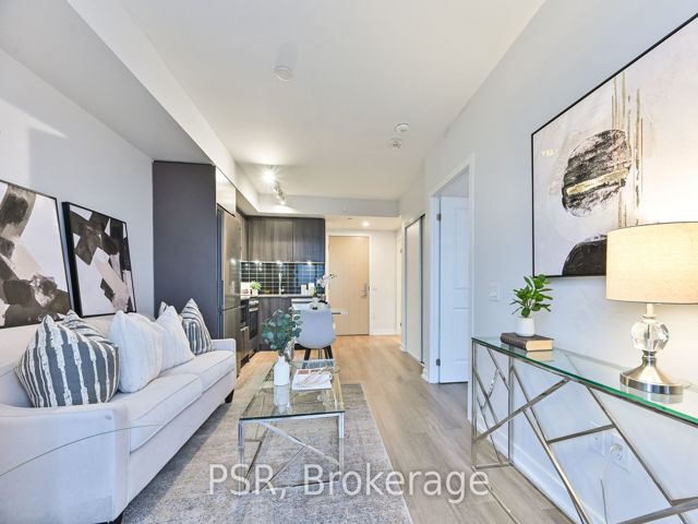 4409 - 395 Bloor St E