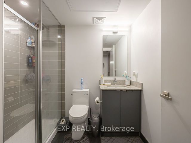 311 - 30 Tretti Way