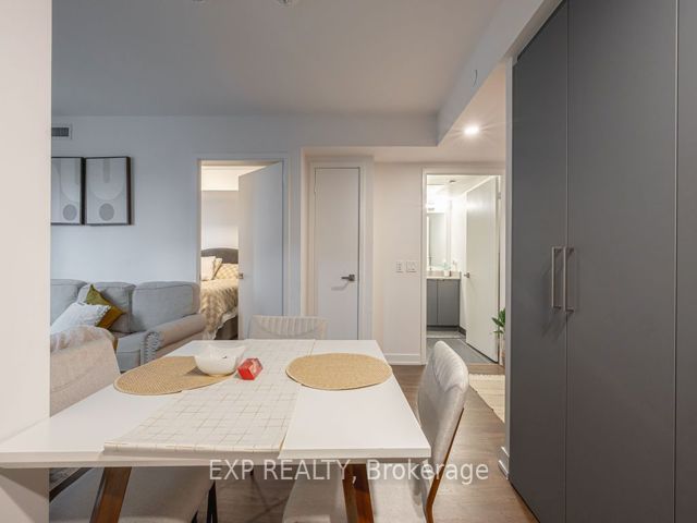 311 - 30 Tretti Way