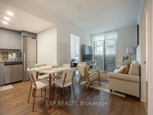 311 - 30 Tretti Way